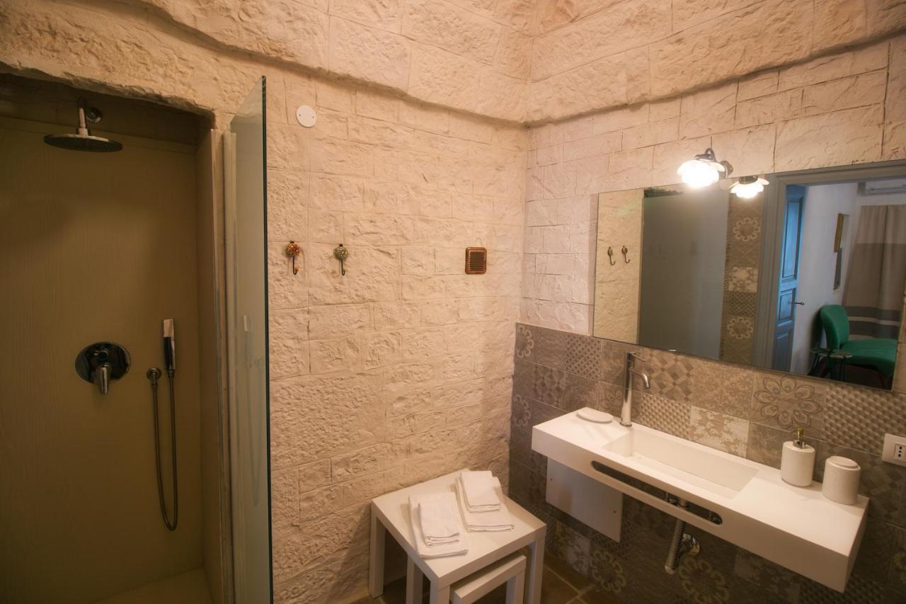 Masseria Trullo Sovrano Exclusive B&B Cisternino Bagian luar foto